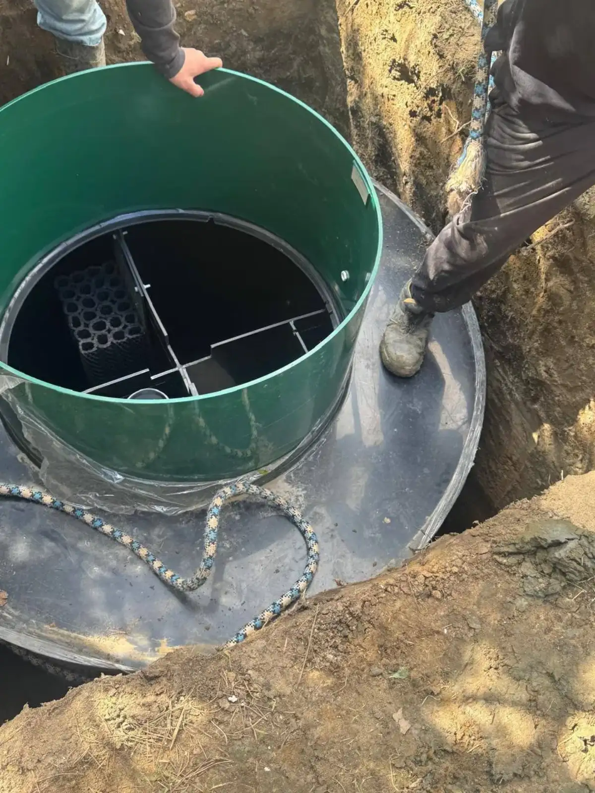 Процесс установки септика